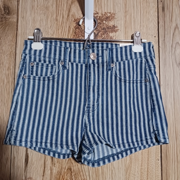 NWT American Eagle Hi Rise Shortie next level Stretch Striped Jean Short… - Picture 1 of 11